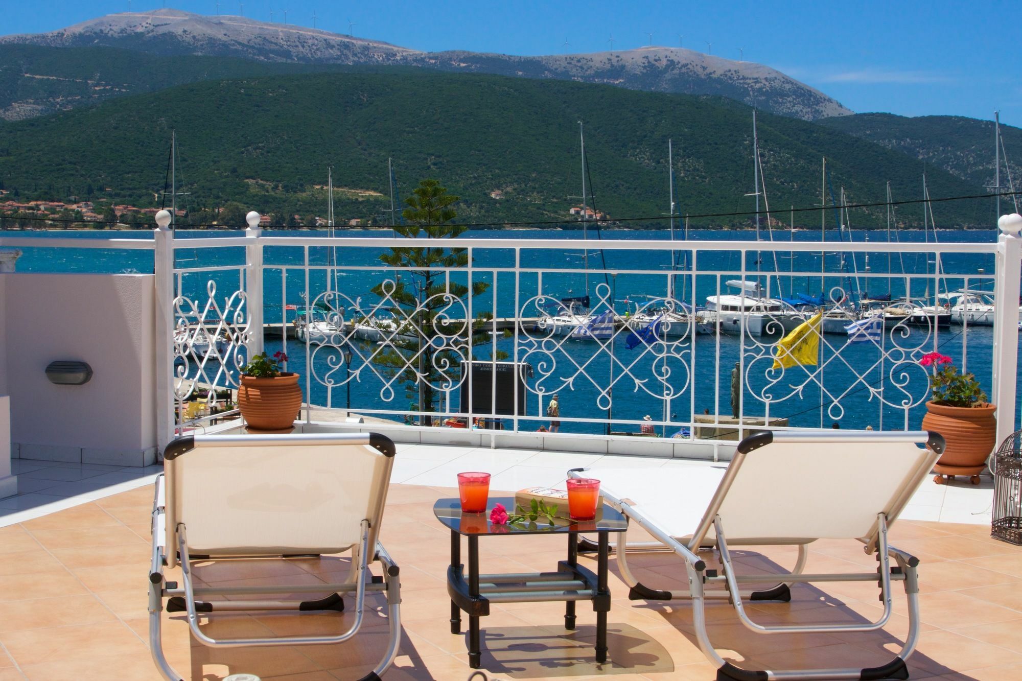 Sea Breeze Apartment Számi Kültér fotó
